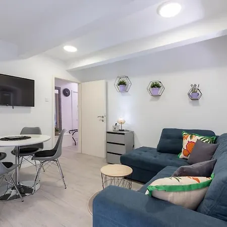 Appartement Center With Free Parking Rijeka