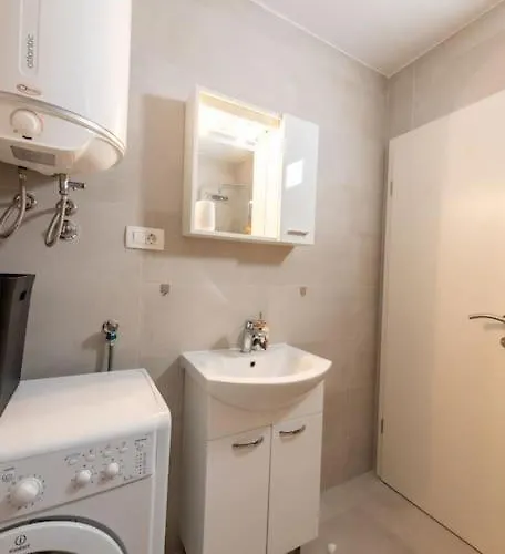 Apartamento Center With Free Parking Rijeka